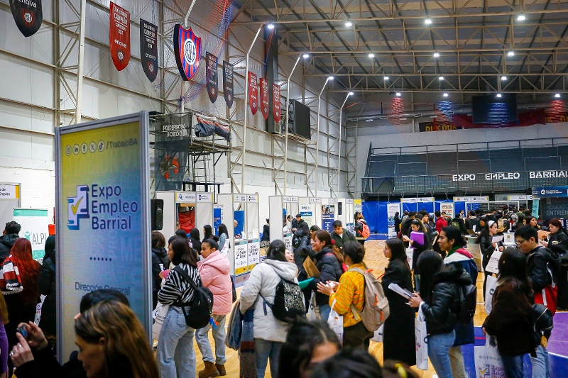 EXPO EMPLEO BARRIAL